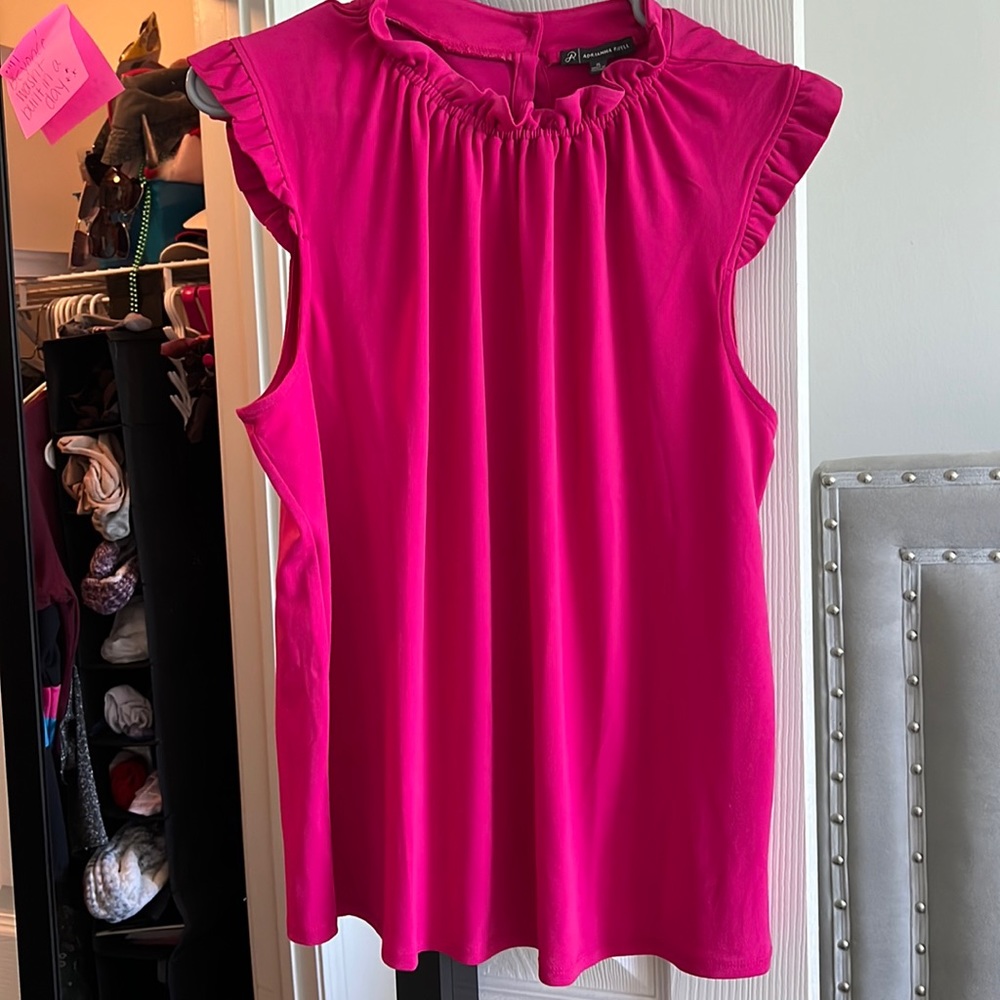 Frilly flowy tank blouse